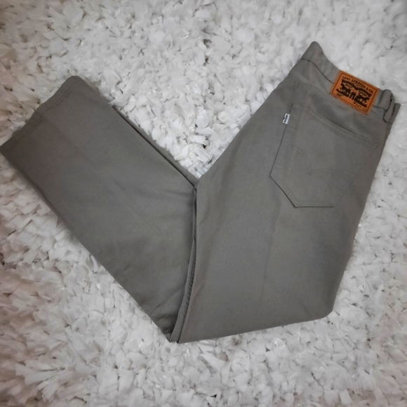 Levi's Denim - Levi's 505 Denim Mom Jeans Gray EUC 34W x 32L